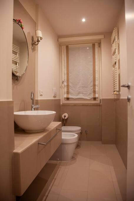 Roma, Gemelli Casa Eleganza, Resort Modernista Exteriör bild